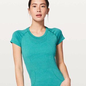 Lululemon Swiftly Tech 2.0 Short Sleeve